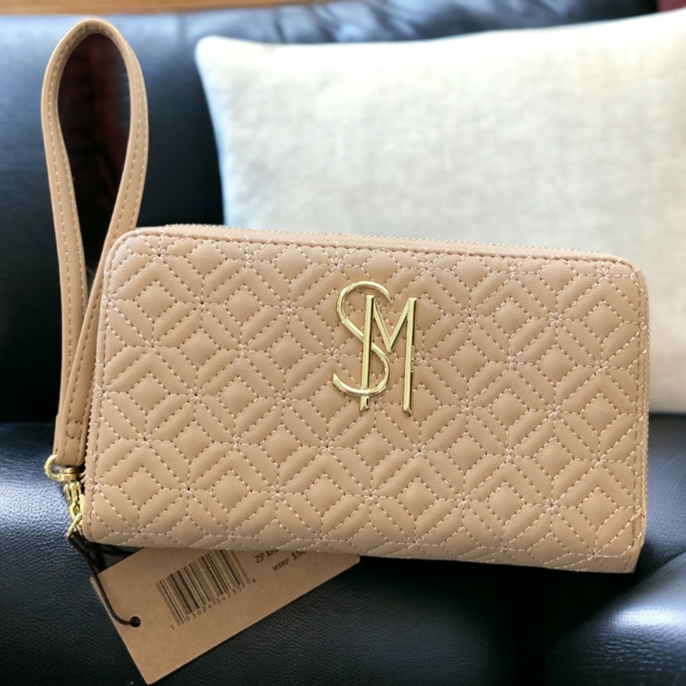 STEVE MADDEN 🎄 Bangelo Camel Zip Around Wallet/Wristlet (NWT)